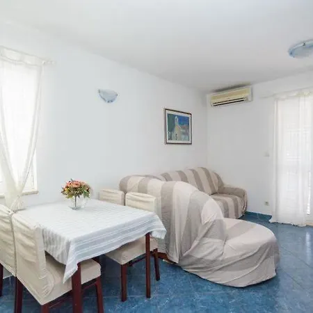 Batinic - One Bedroom With Terrace St Supetar