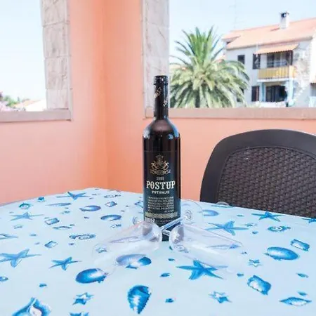 Batinic - One Bedroom With Terrace St *